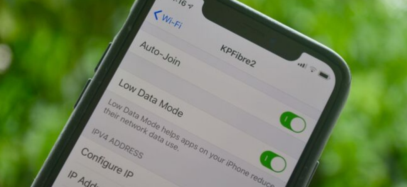 Nola gaitu datu baxuen modua zure iPhonean
