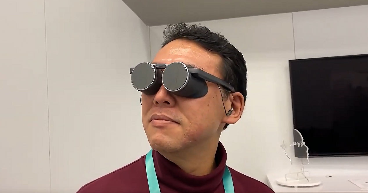 Panasonicen VR betaurreko berriek Futuramako Hubert bihurtuko zaituzte, baina gutxienez, HDRaz gozatuko duzu
