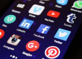 Social media marketineko joerak 2020an
