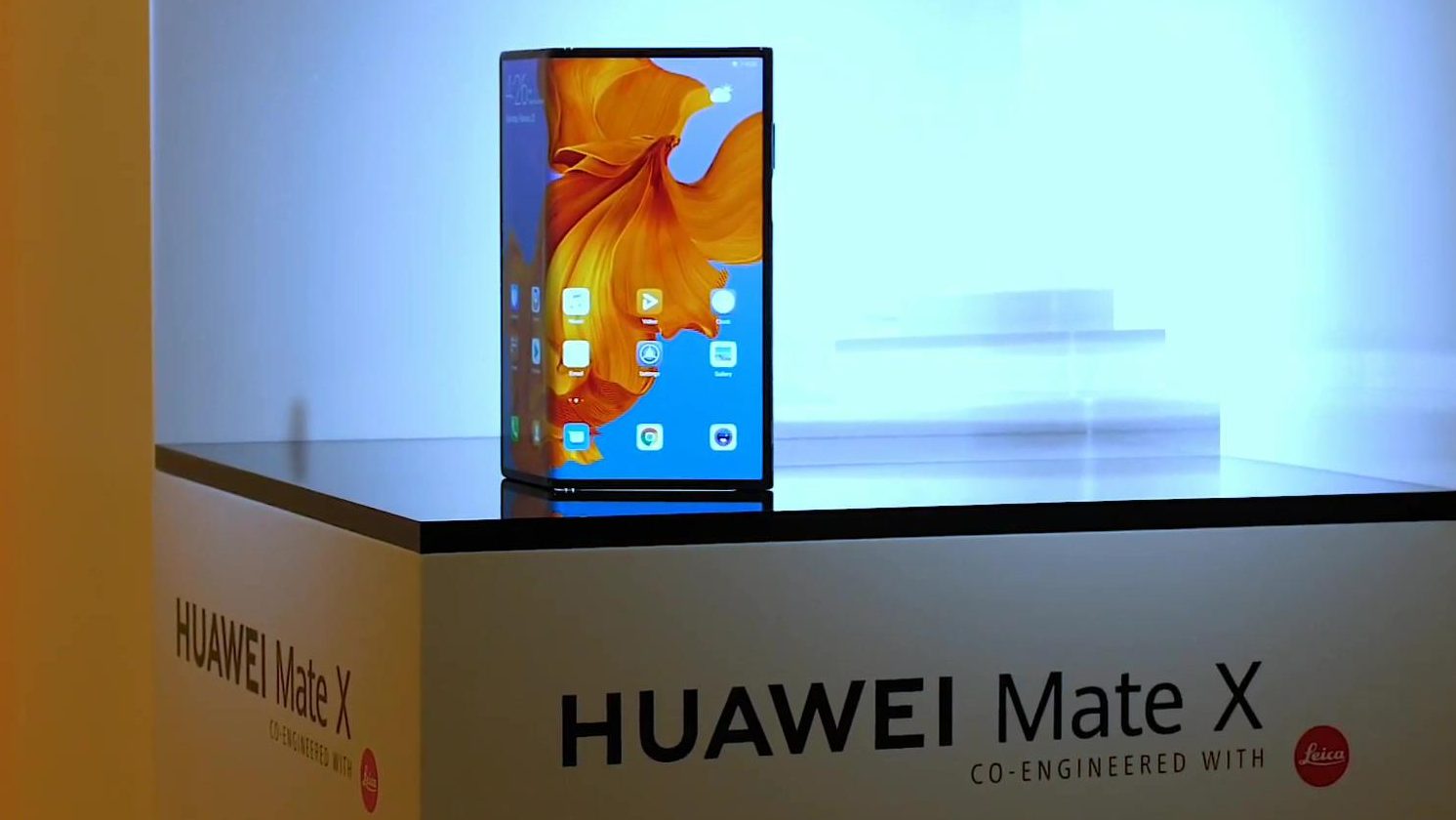  Huawei Mate X sartu da!  Hona hemen ezaugarriak eta prezioa
