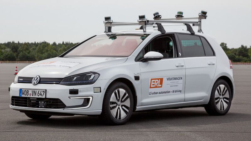 Volkswagen-ek aliantza bilatu zuen teknologia autonomoetan!

