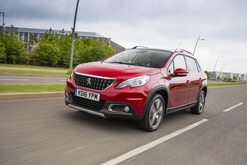 Peugeot 2008 berriak SUV merkatua berotuko du!
