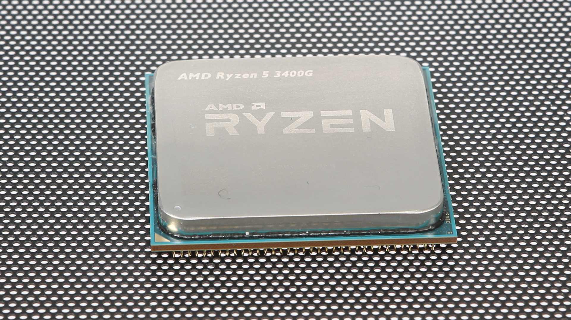 AMD Ryzen 5 3400G - jokoaren errendimenduaren proba

