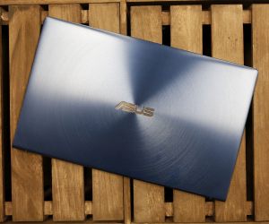 Asus ZenBook 14 UX433FN - 14 hazbeteko ZenBook berria, txikiagoa eta hobea
