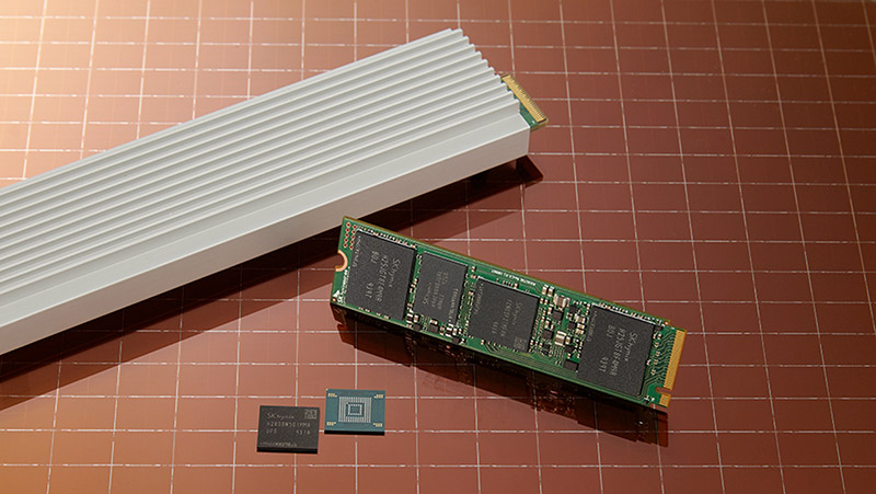 SK Hynix-ek 128 SS 4D NAND hezurretan oinarritutako lehenengo SSDa bidaltzen du 1 tb

