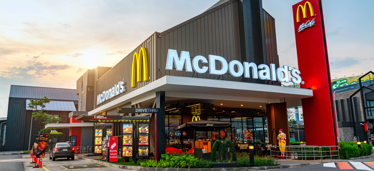  McDonald-en jarritako vegana errealitate bihurtzen ari da.  Hau Veggie Dippers da

