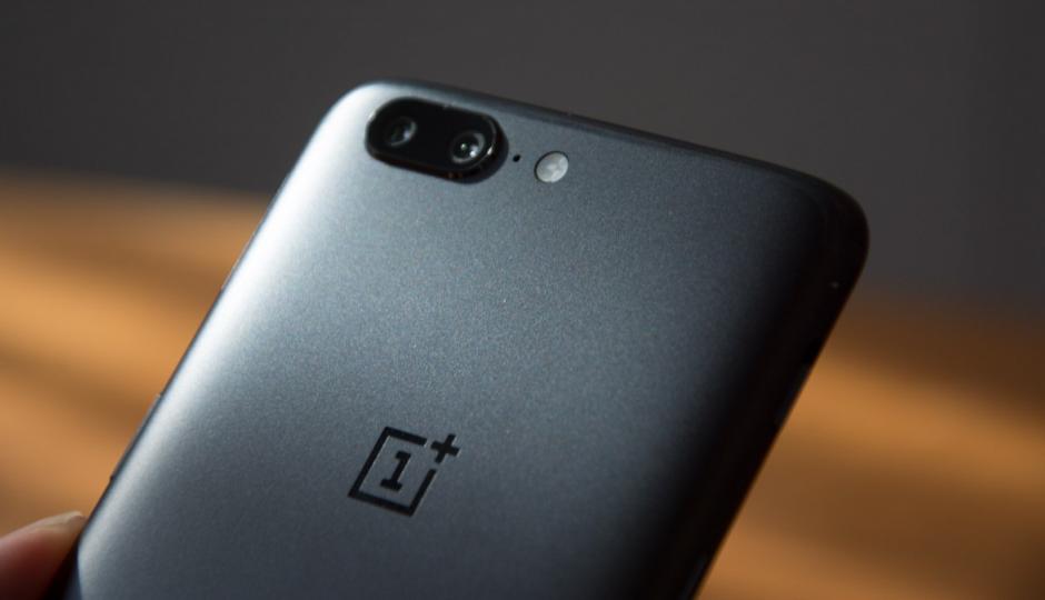 OnePlus 6T bere lerro guztiekin atera zen
